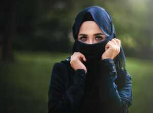 hidden face girl single whatsapp dp